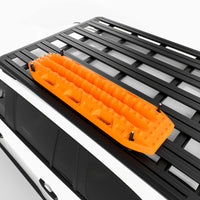 Maxtrax Recovery Track Mounting kit with Universal pins