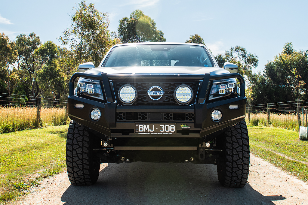 IronMan Commercial Deluxe Bull Bar Nissan Navara D23 NP300 2021 ...